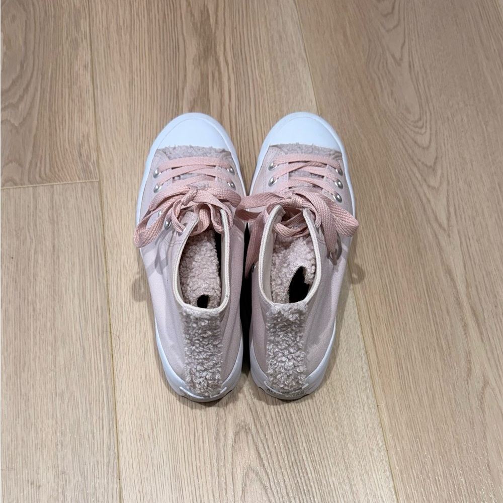 Converse Chuck Taylor All Star Lugged Platform Pink Sherpa Shoes A04448C Size 9 - Picture 5 of 11